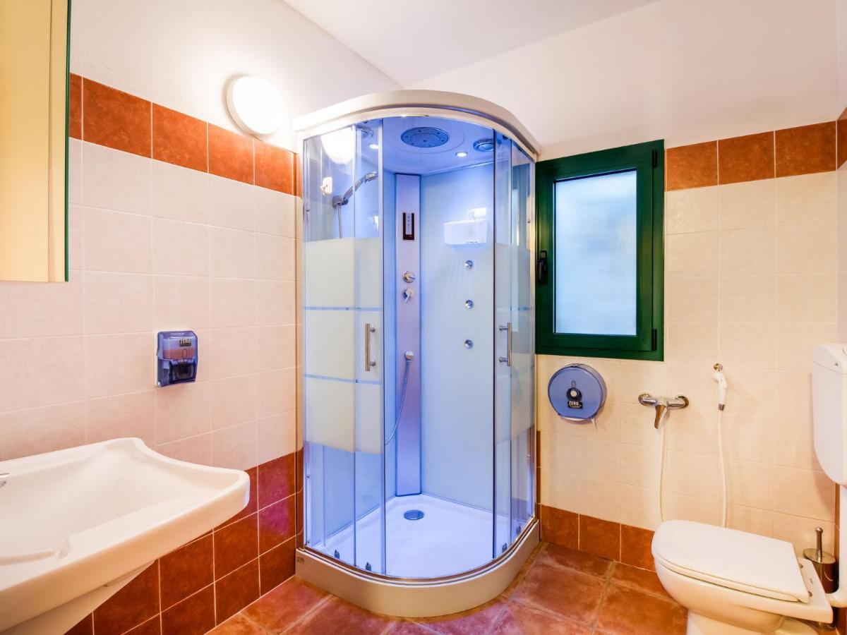 Beautiful Chalet With Swimming Pool In Lombardy Villa Marone Buitenkant foto