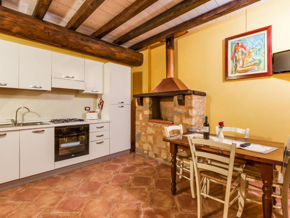 Beautiful Chalet With Swimming Pool In Lombardy Villa Marone Buitenkant foto