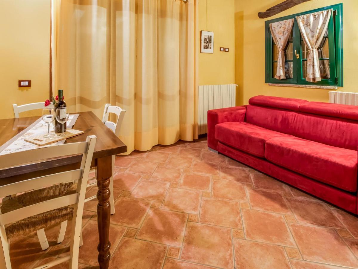 Beautiful Chalet With Swimming Pool In Lombardy Villa Marone Buitenkant foto